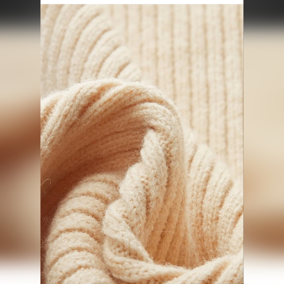 Commense Beige Ribbed Tank Top - Picture 5 of 6